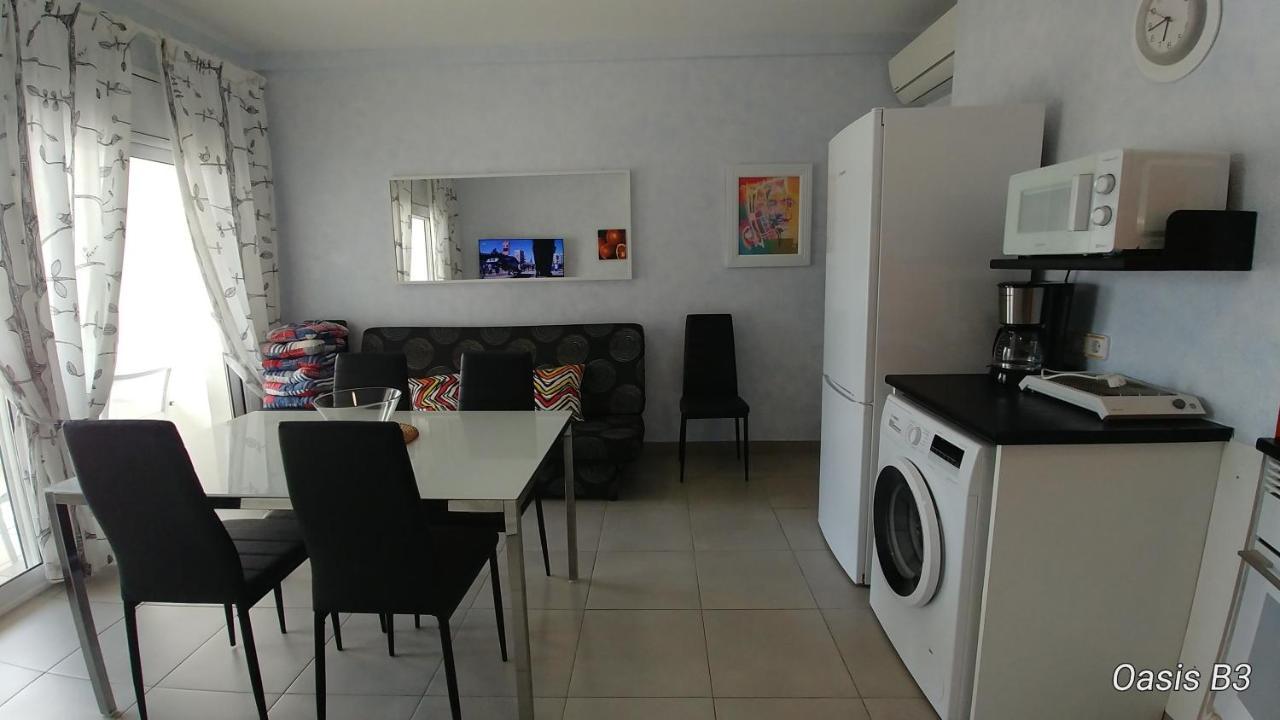 Apartament Oasis B3 Roses Exterior photo